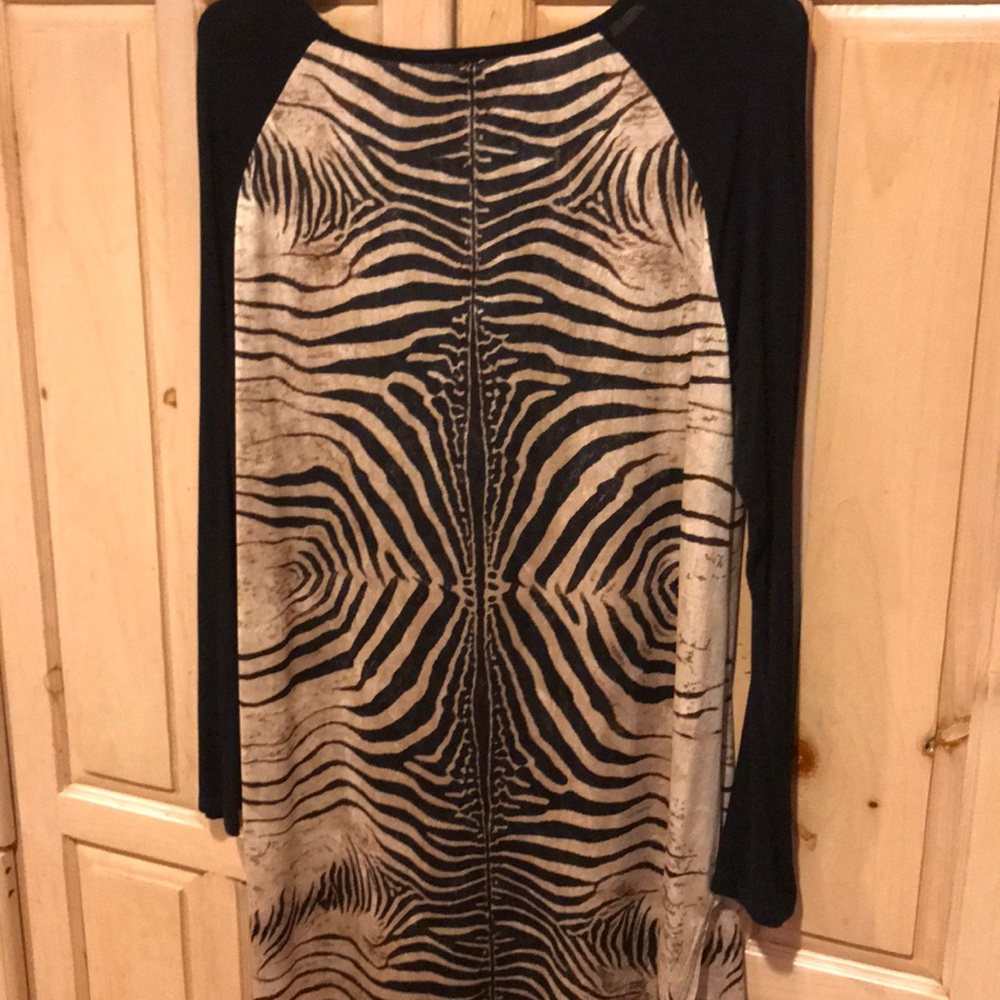 Tunic - Picture 2 of 2